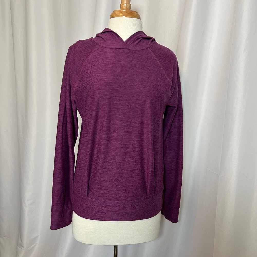 THE NORTH FACE FLASH DRY WOMEN'S LONG SLEEVE HOODIE - SIZE MEDIUM